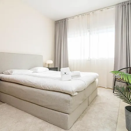 Scandinavian-styled 2 Bedroom In Cosalita Close To The *