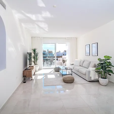 Scandinavian-styled 2 Bedroom In Cosalita Close To The * Estepona