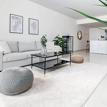 Scandinavian-styled 2 Bedroom In Cosalita Close To The